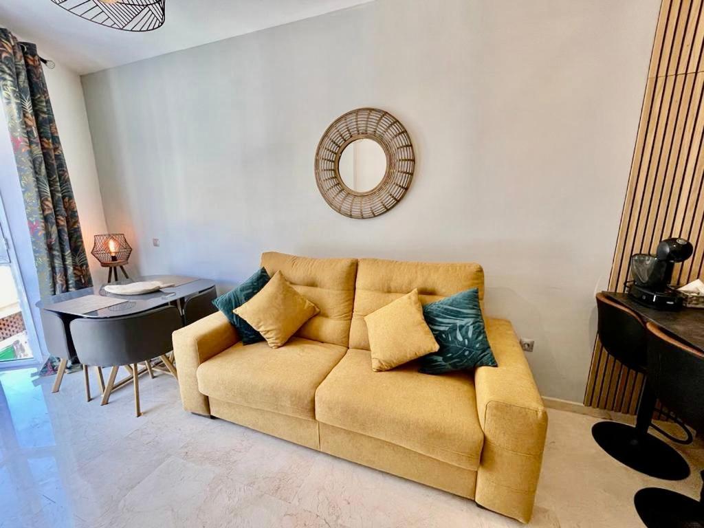 Suite La Perla Малага Экстерьер фото